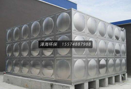 <a href=http://www.shraner.com/ target=_blank class=infotextkey>不銹鋼水箱</a>的優(yōu)勢