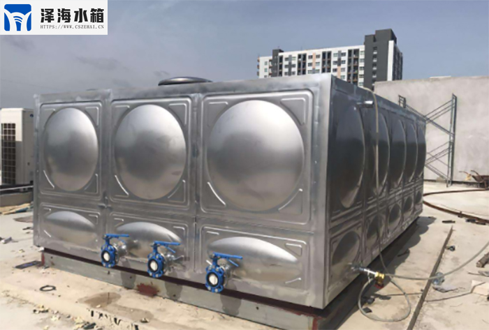 定制不銹鋼板消防水箱尺寸大小有哪些規(guī)定？