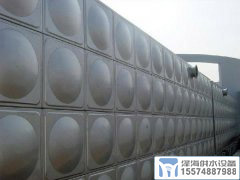 大型不銹鋼消防水箱施工中